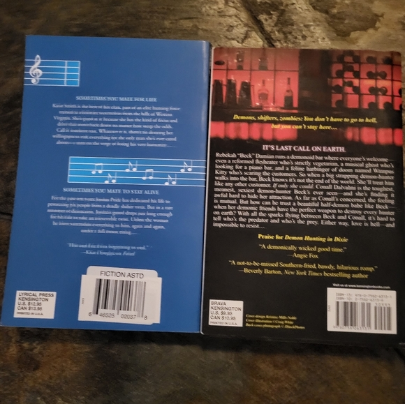 Urban Fantasy / Paranormal Romance Lot of 2 Books - Picture 2 of 4